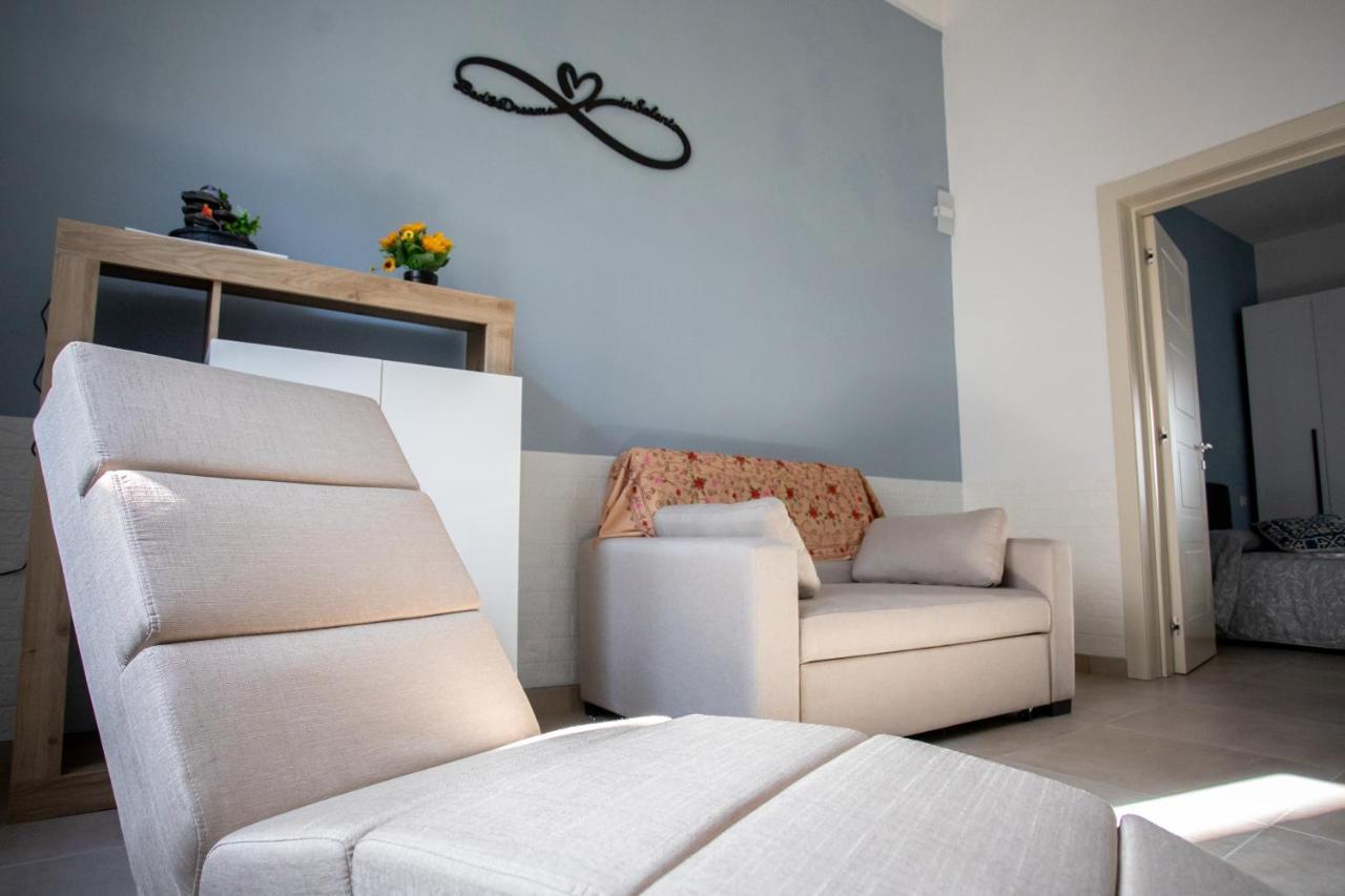 Bed&Dreams In Salento Bilocale Con Vasca Idromassaggio Villa Guagnano Luaran gambar