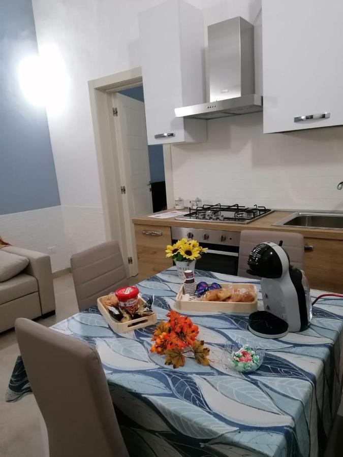 Bed&Dreams In Salento Bilocale Con Vasca Idromassaggio Villa Guagnano Luaran gambar